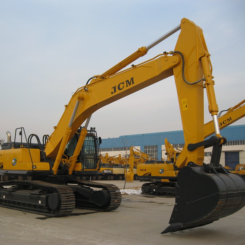 De ce merită ales excavatorul Doosan folosit?